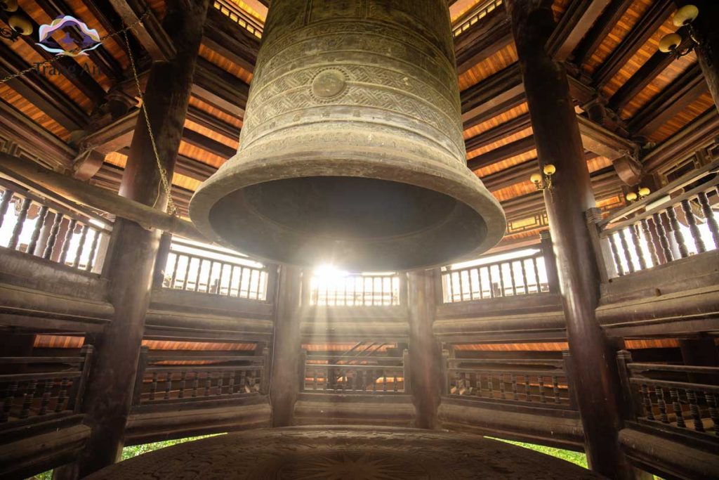 Khám phá chùa Bái Đính Ninh Bình - Ngôi chùa gắn liền với nhiều kỷ lục 35 chùa bái đính gác chuông