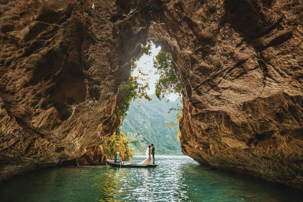 chụp ảnh cưới ở Tràng An Ninh Bình