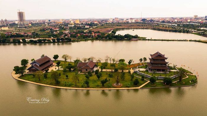 Chùa Vàng Ninh Binh