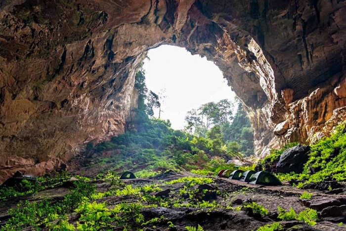 Hang Sơn Đoòng - du lịch Quảng Bình