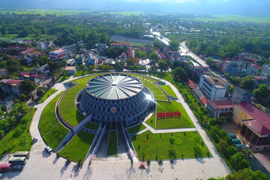 Du lịch Điện Biên - Khám phá ký ức huyền thoại 7 Điện Biên - mảnh đất ghi dấu chiến công lịch sử lừng lẫy năm châu, chấn động địa cầu của Quân đội nhân dân Việt Nam.