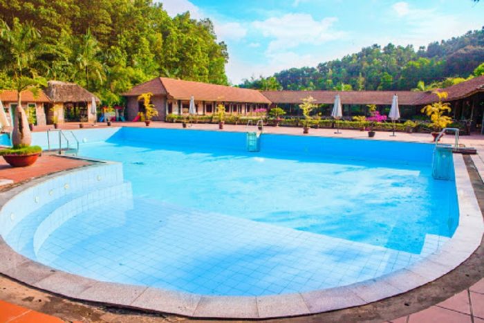 Đông Á resort l
