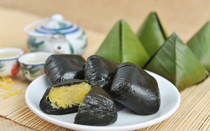 Bánh ít lá gai