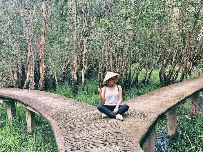Khu du lịch sinh thái Làng nổi Tân Lập