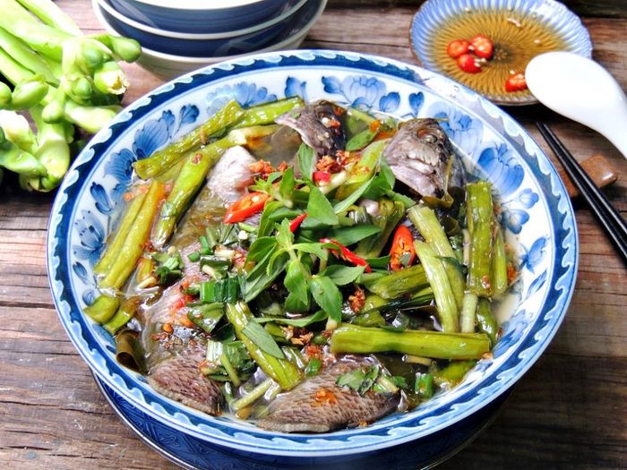 Top 10 món ngon và đặc sản An Giang làm quà lý tưởng cho du khách 8 Canh chua An Giang