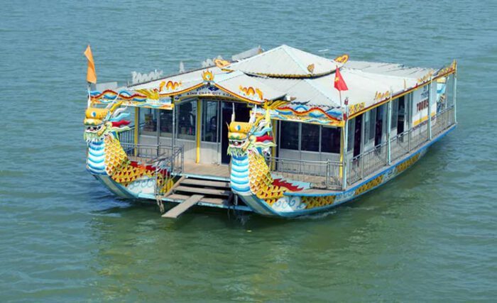 Thuyền rồng