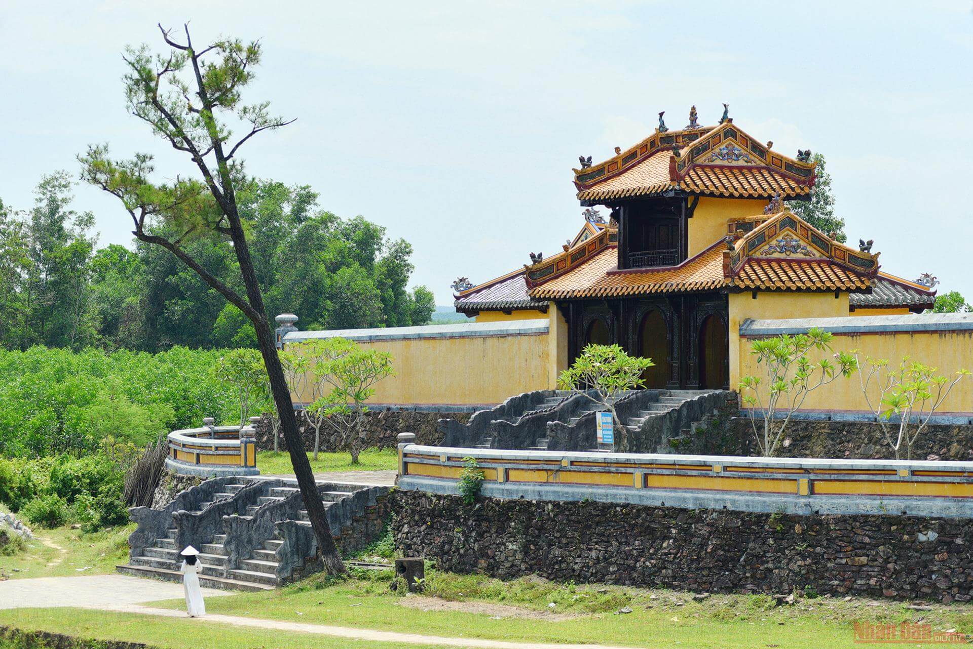 Hình ảnh lịch sử hình thành lăng Gia Long