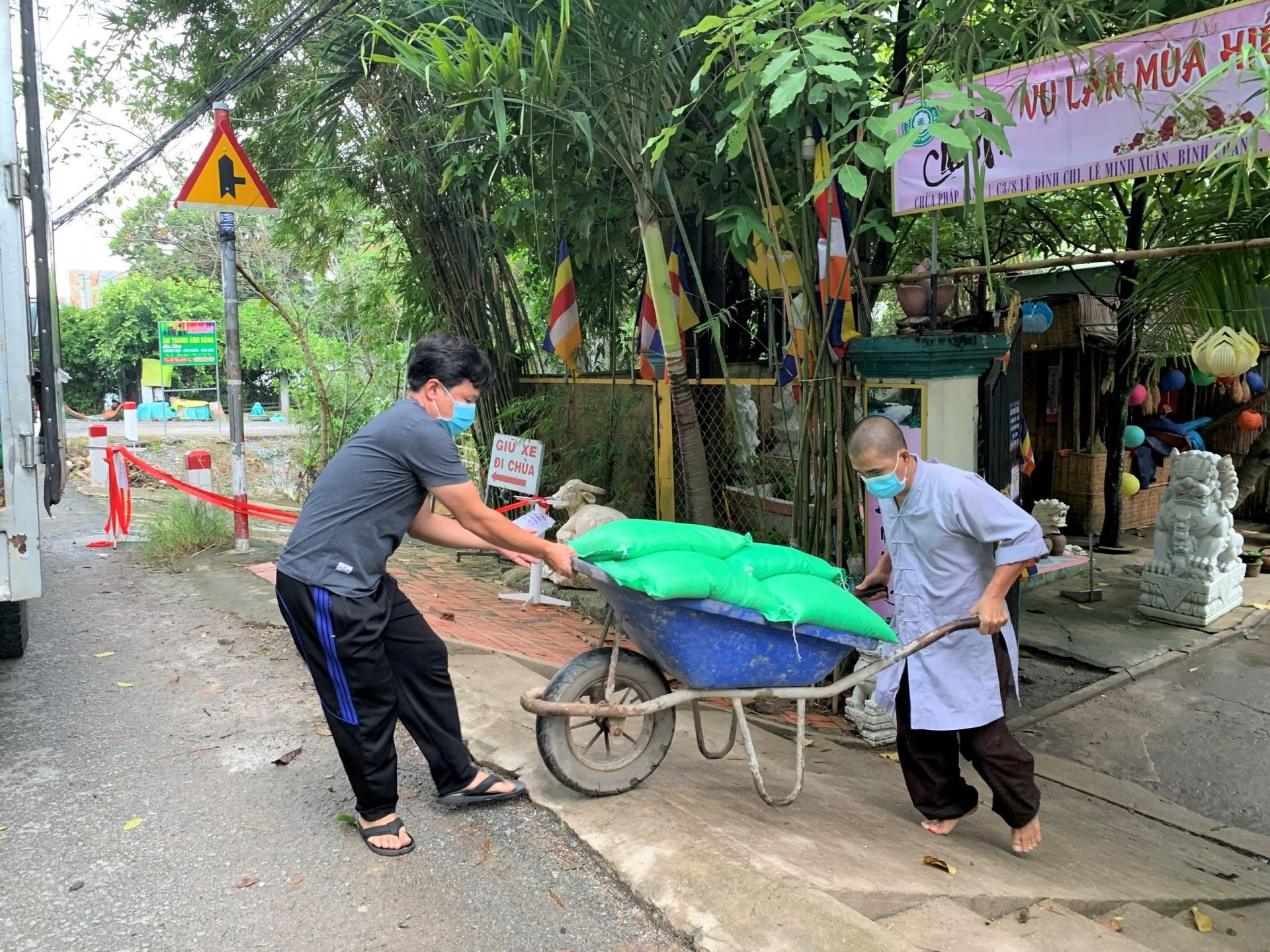 Tiểu sử Thầy Thích Trí Huệ