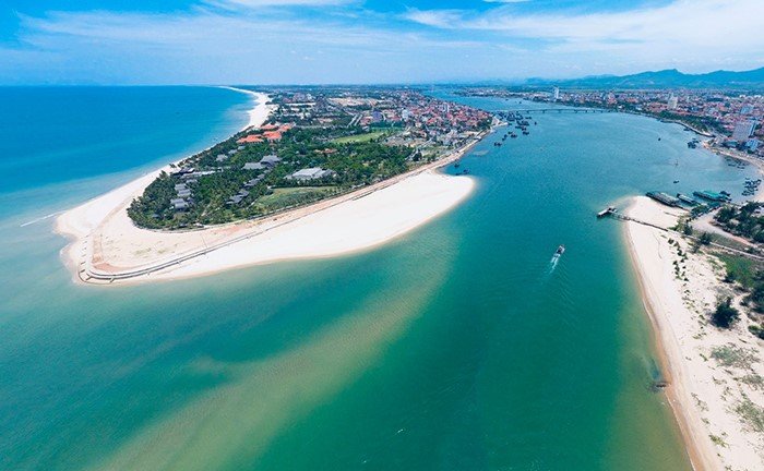 Hè không ghé 5 bãi biển đẹp nhất Quảng Bình sau thì quá phí 18 Nhật Lệ - top 10 bãi biển xinh đẹp, quyến rũ bậc nhất tại Việt Nam