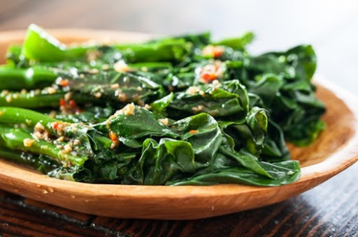 Stir-fried Choy Sum with garlic