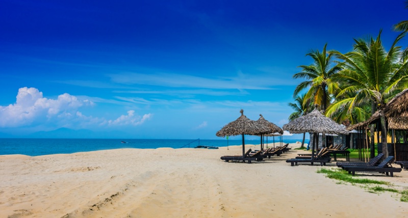 Cua Dai Beach