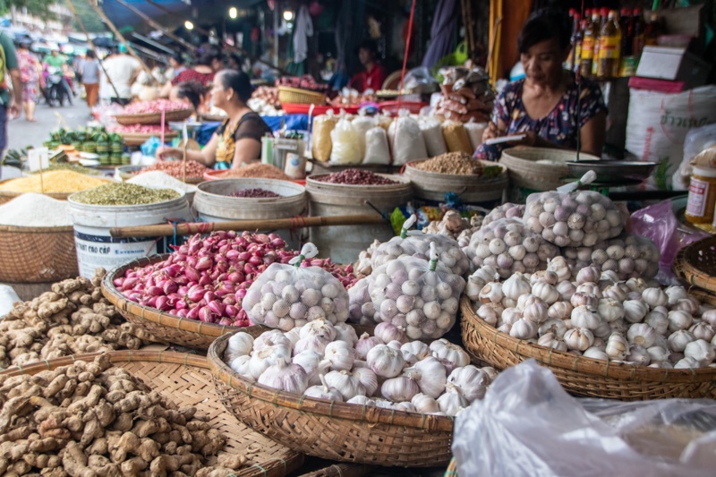 Dong Ba - The oldest market in Hue