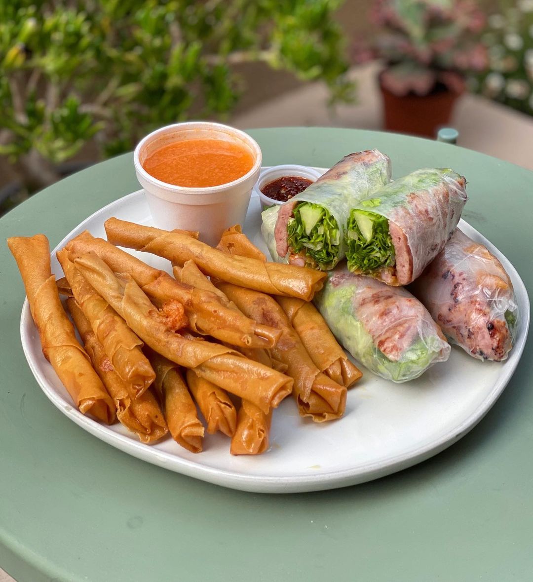 Top 5 Delicacies of Nha Trang: A Food Lover's Paradise 6 Nem Nuong - Photo: @foodmento