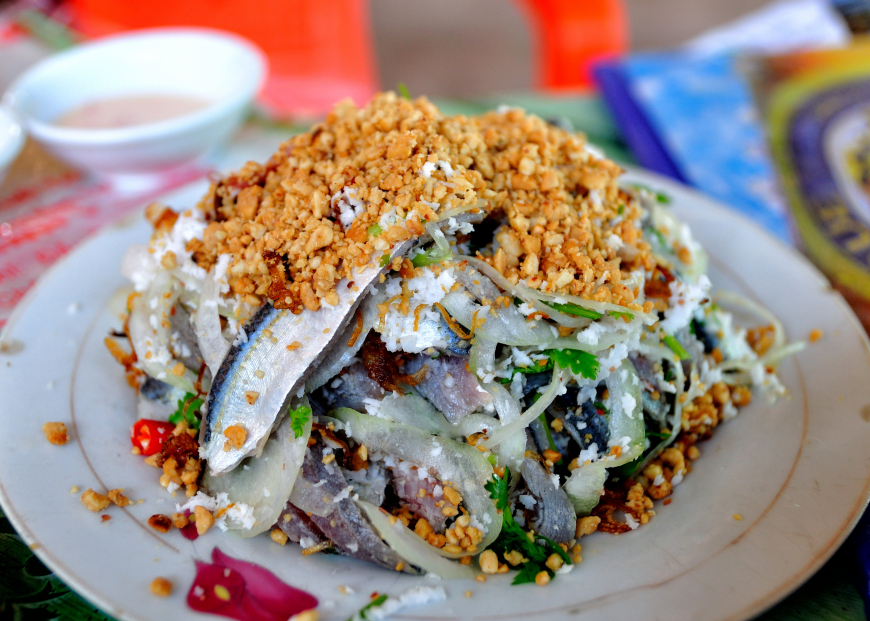 Fresh and aromatic herring salad.