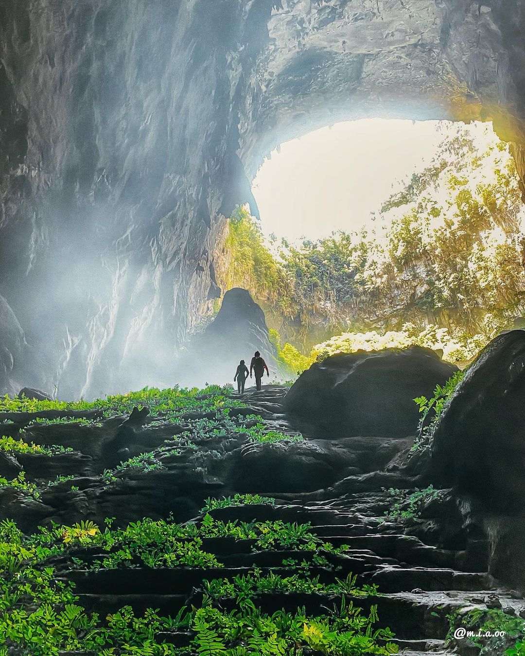 5 Reasons to Add Son Doong to Your Travel Bucketlist 8 Conquering nature
