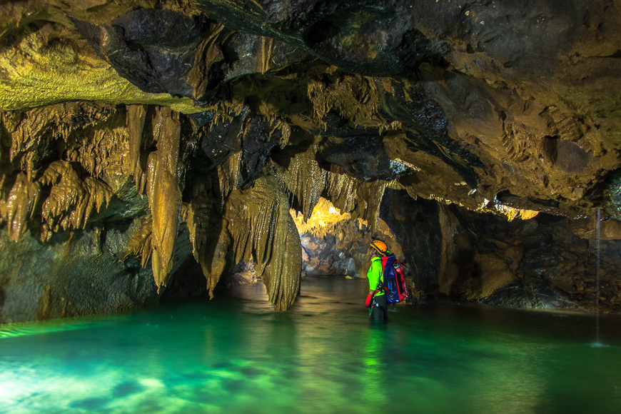 A Complete Guide to Phong Nha: Discover Vietnam's Adventure Haven 9 Exploring the interiors of Hang Va.