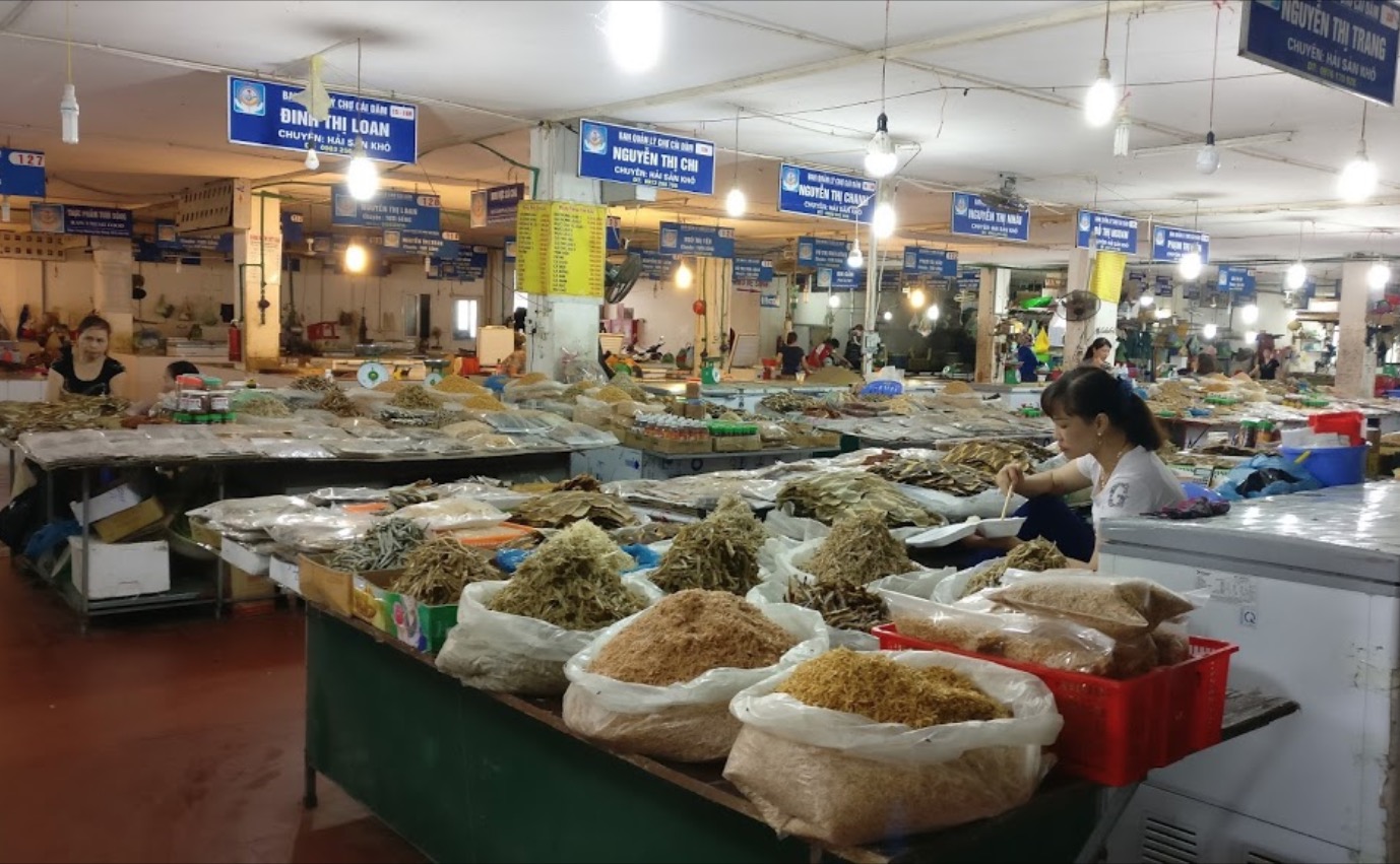 Cai Dam Market