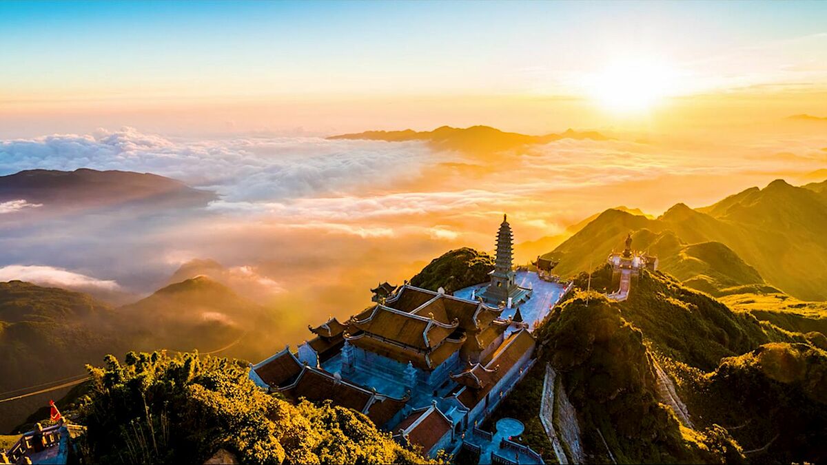 Conquer the Majestic World of Sun World Fansipan Legend Sapa 7 Sun World Fansipan Legend