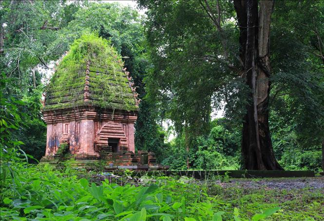 Yang Prong Cham Tower