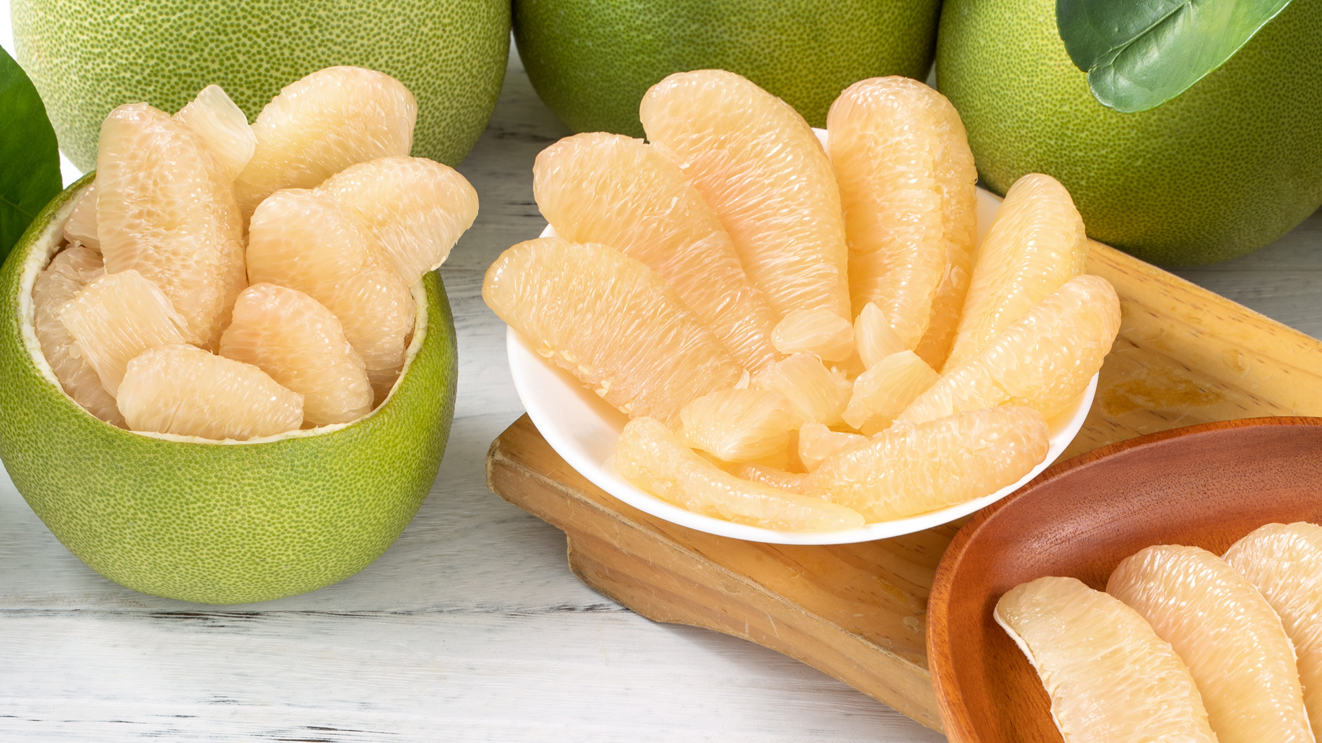 The Juicy Delight of Pomelo: A Vietnamese Tradition 12 vno_pomelo4