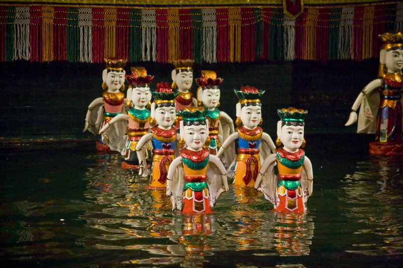Saigon Travel Guide: Exploring Beyond Ben Thanh Market 7 Water Puppets Show